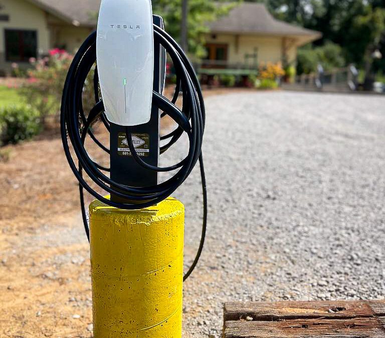 Adopt a Charger installs 12 EVCS at parks and visitor destinations through an Entergy-funded initiative