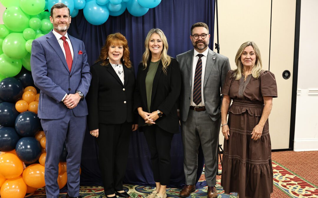 Clinton Honors Public Servants at 2025 Chamber of Commerce Luncheon