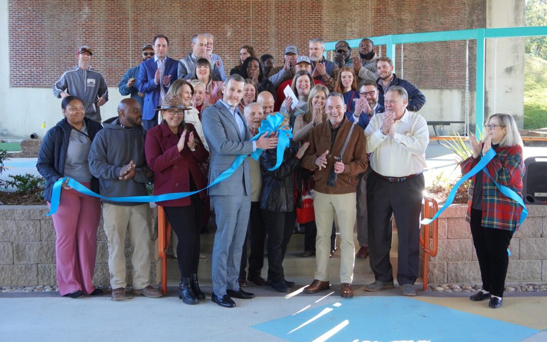 City of Clinton Dedicates Pillar’s Park in Memory of Bonnie and Bill Barnett